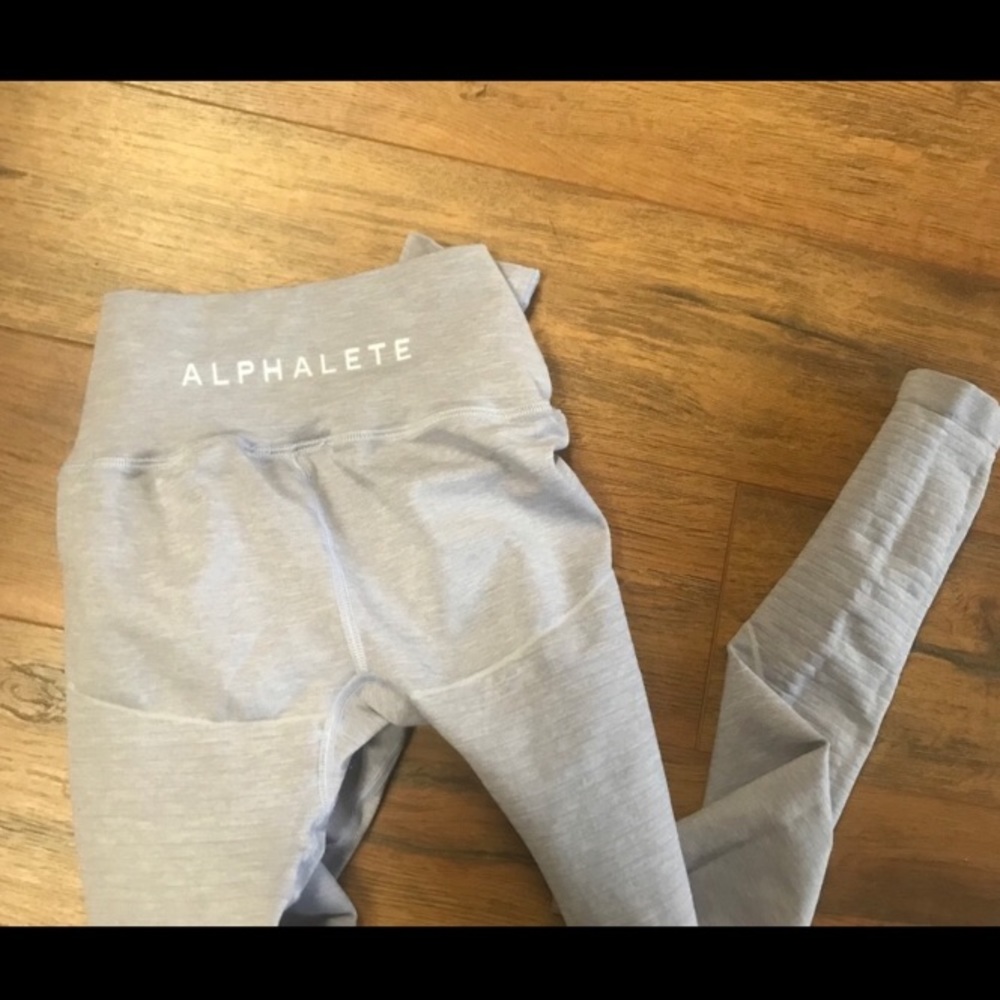 Alphalete revival leggings